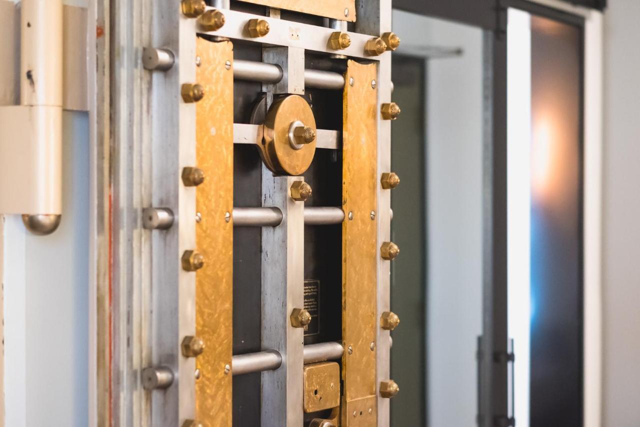 The Vault Hotel Houghton Extérieur photo